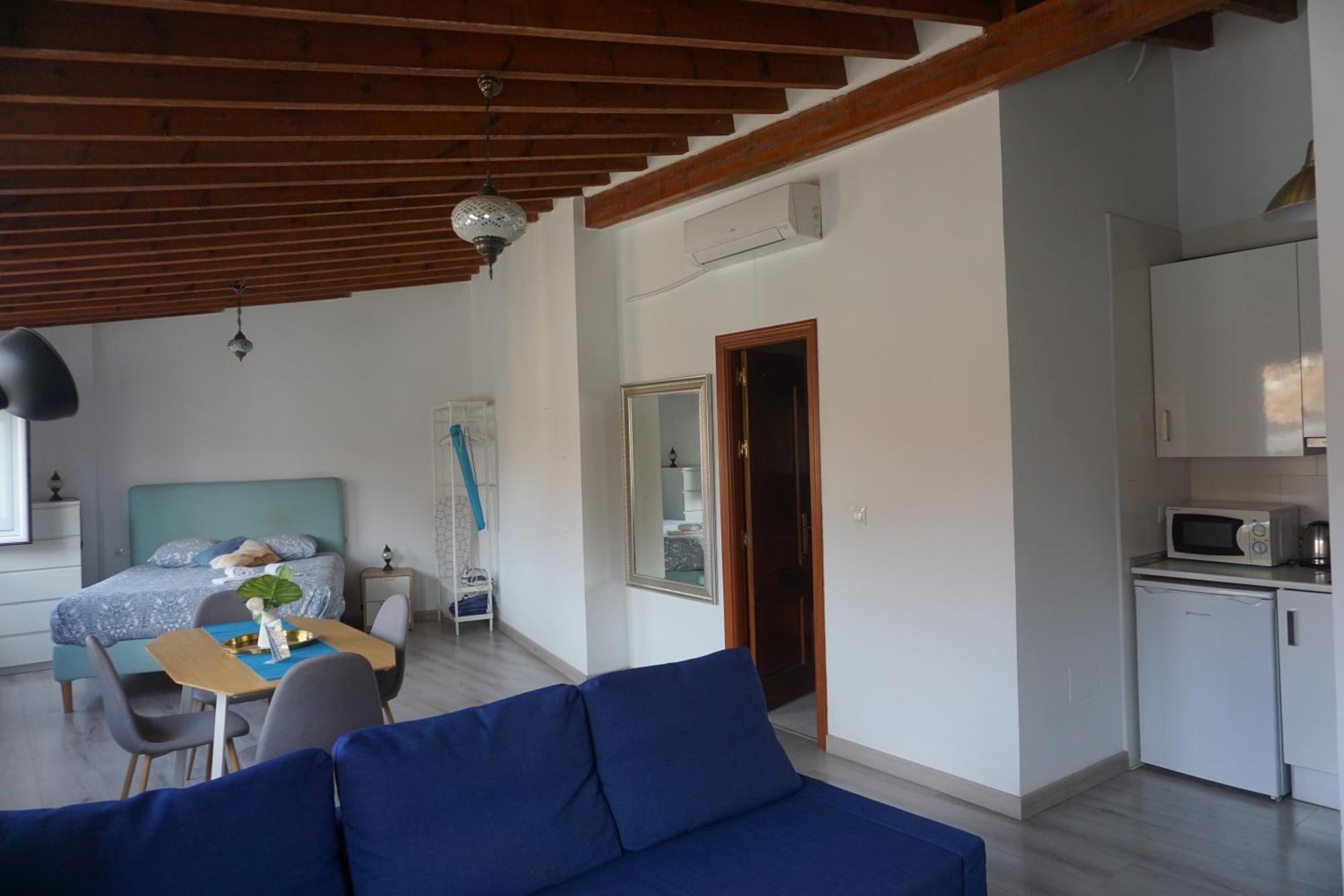 Apartamentos Mediterranea Centro 말라가 외부 사진