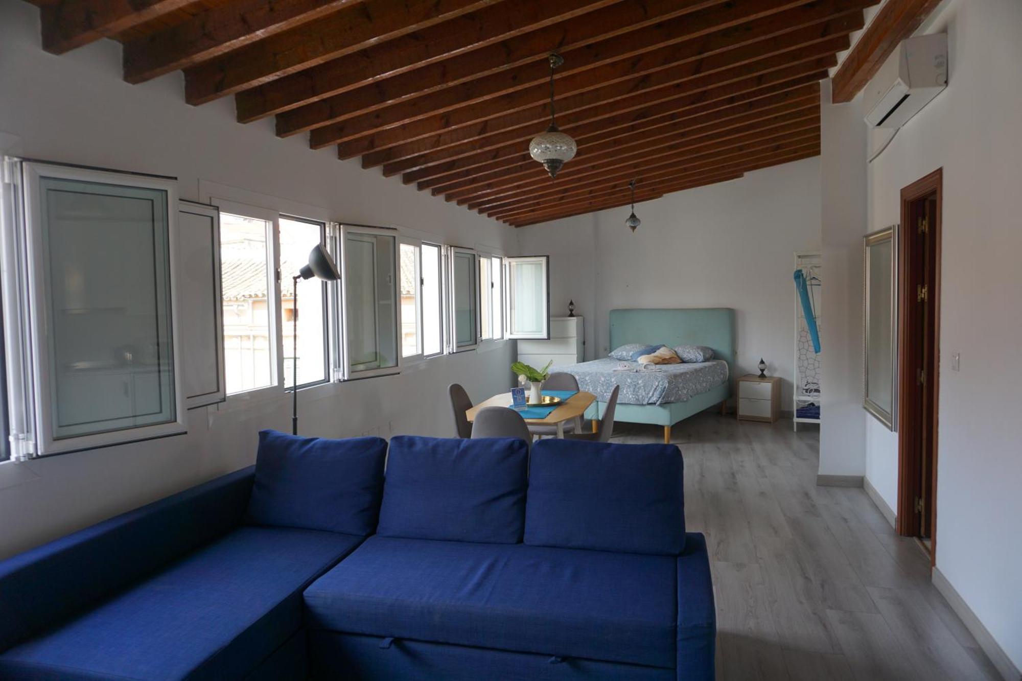 Apartamentos Mediterranea Centro 말라가 외부 사진